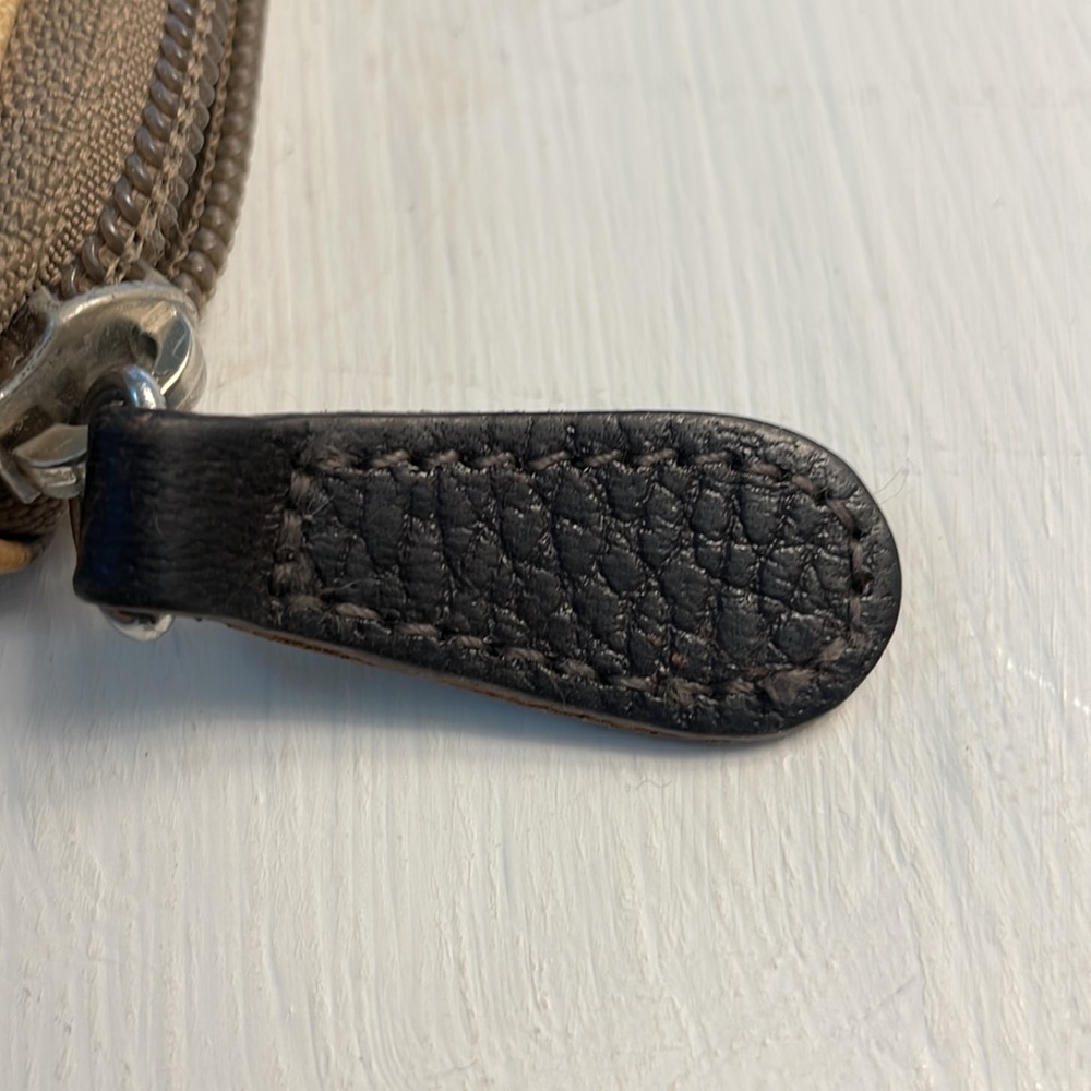 Orla Kiely zip wallet. - Picture 8 of 9